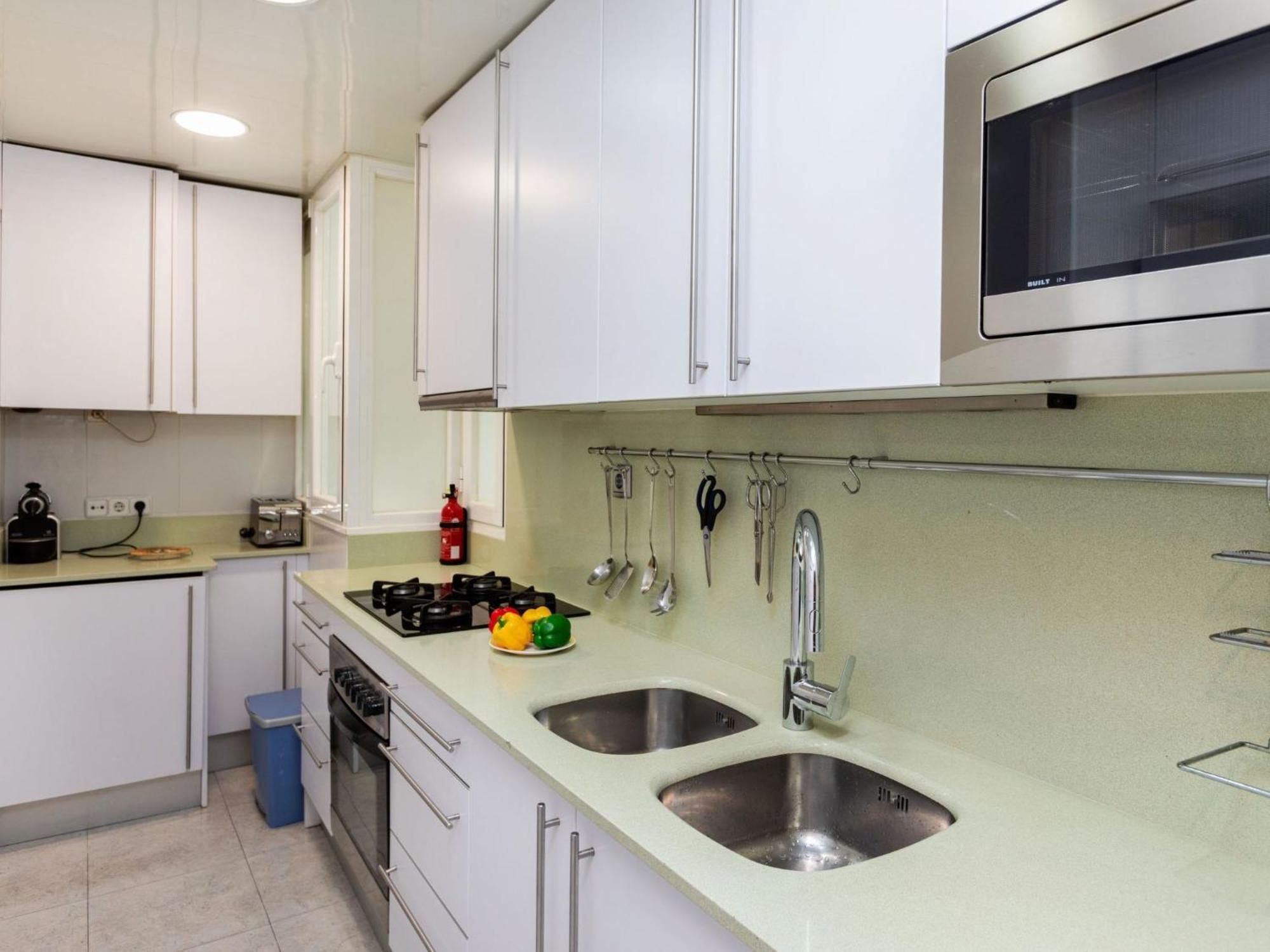 Apartment Sants-Montjuic Rambla Badal By Interhome Barcellona Esterno foto